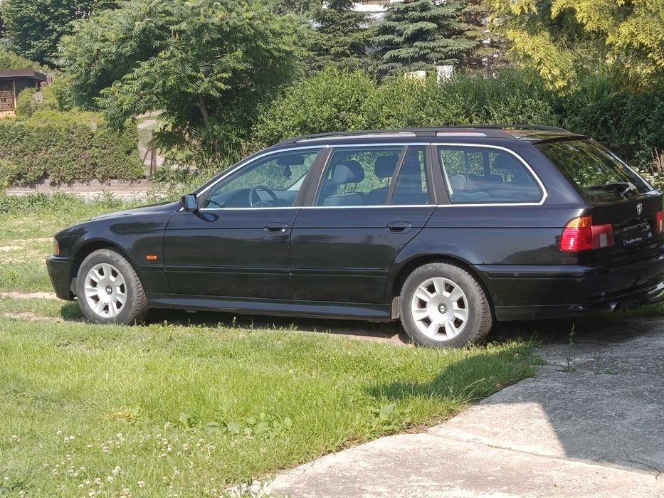 Samochód BME E39 2001r