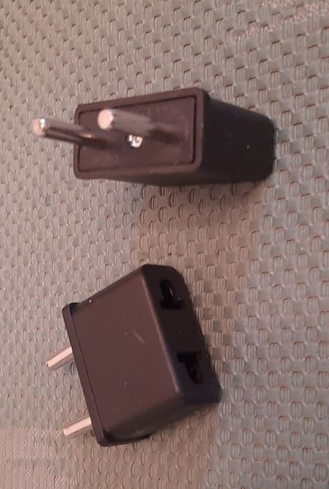 Переходники с американской на евровилку 25 грн., шт., мин заказ 10 шт.