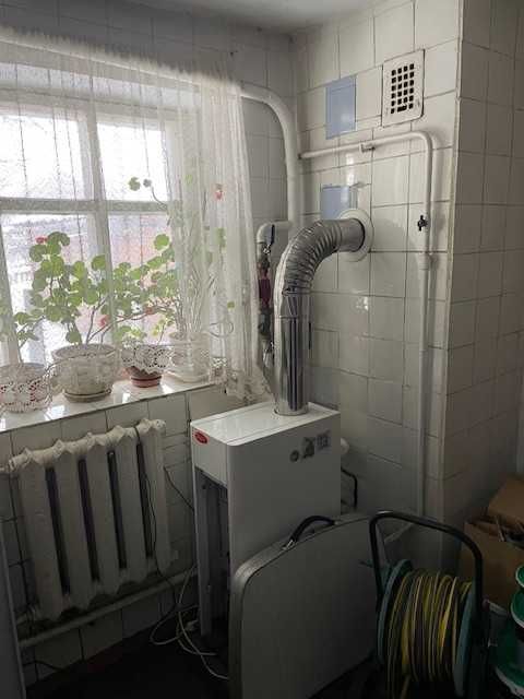 Продам частину будинку в районі училища в гарному і зручному місці
