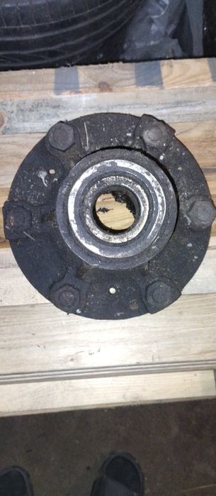 Дві різні ступіци газ 52-53