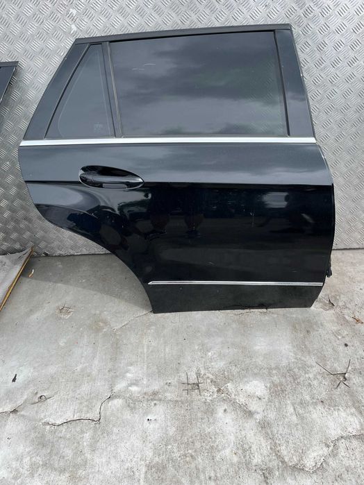 Drzwi tył tylne prawe/lewe Mercedes-Benz w212 kombi 197