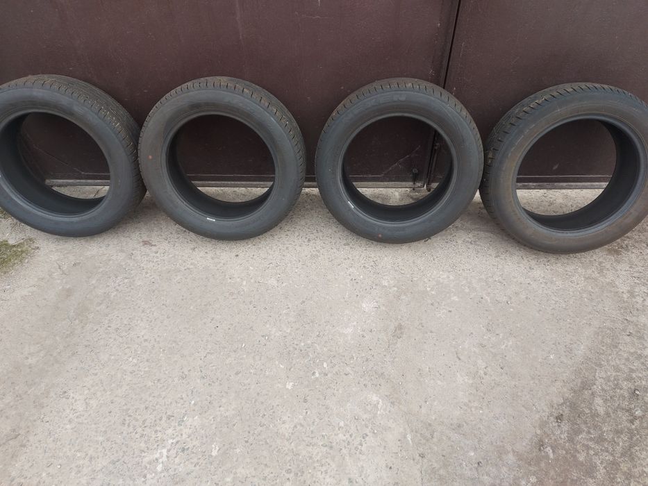 Продам свои Шины 205/55R16