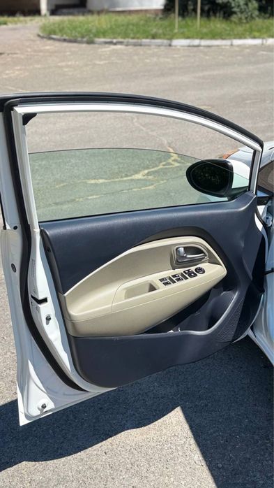 Kia Rio 2015 VIN KNADM5A32G6583154 фото оголошення 8 з 16