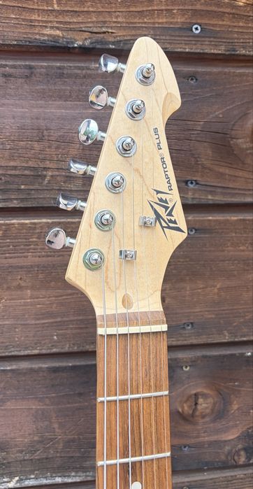 Gitara elektryczna Peavey Raptor Plus stan idealny nowa