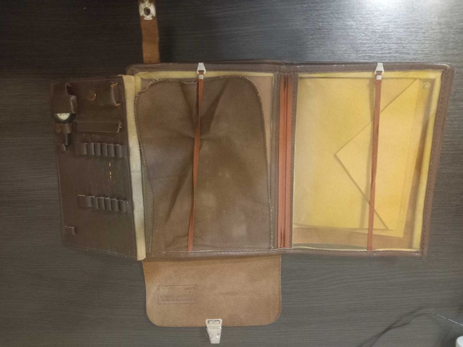 Польова шкіряна сумка