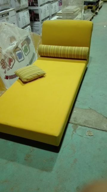 Cama individual ou Chaise Long Amarela - Medidas 2,30 x 0,90