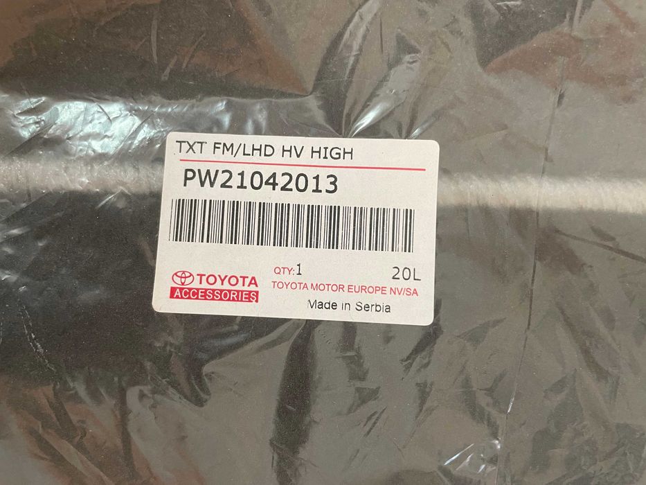 TOYOTA RAV4 dywaniki welurowe komplet