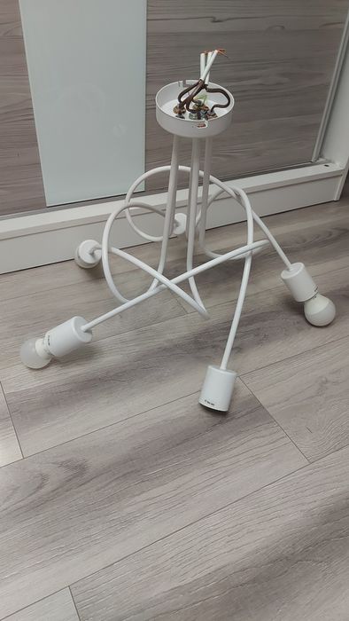 Lampa biała! Zadbana!!! Darmowa dostawa!!!