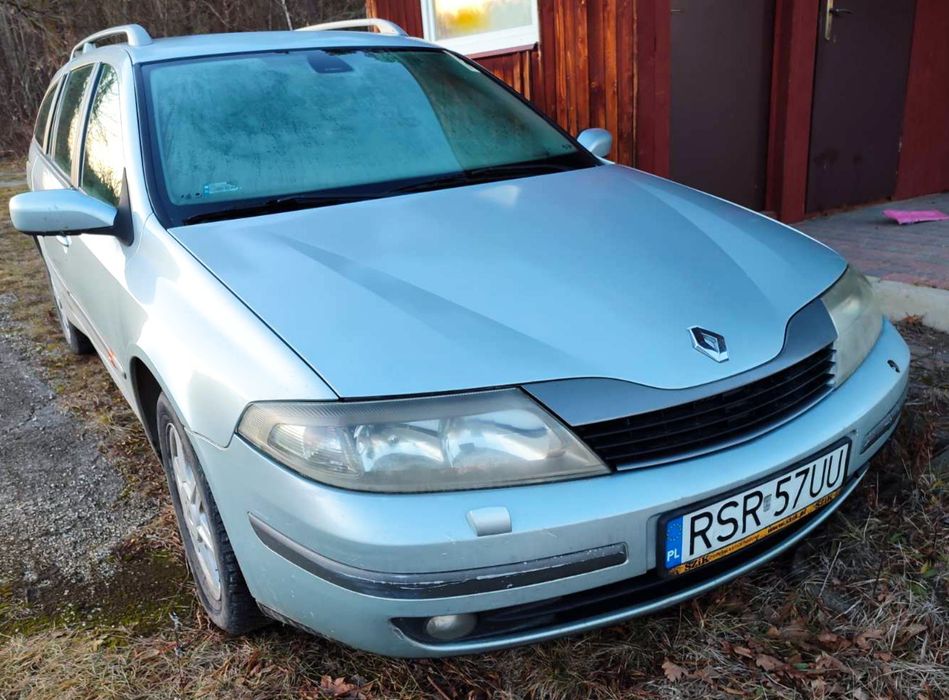 Капот Renault Laguna 2 є ввесь перед зад Рено Лагуна 2