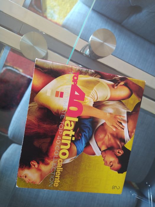 CD músicas latinas, impecável