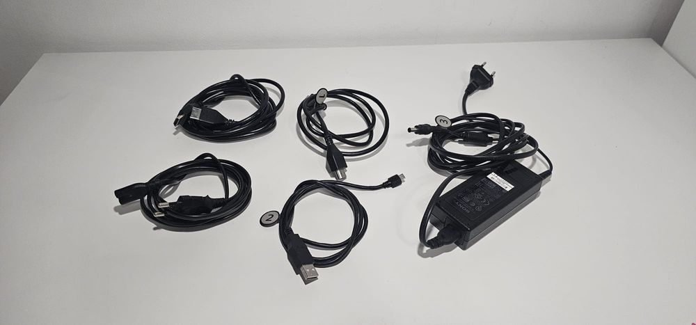 PlayStation 4 + Google PS VR 1 + 2 kontrolery  MoveMotion