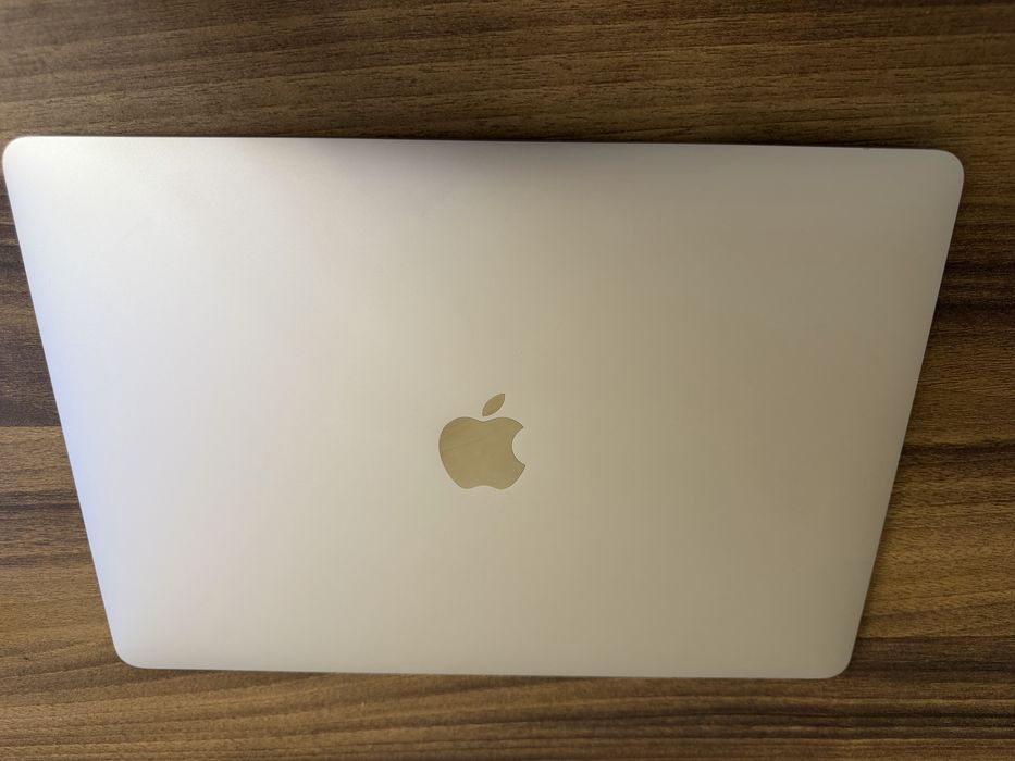 Macbook pro 13’’ M1|8|256 Silver