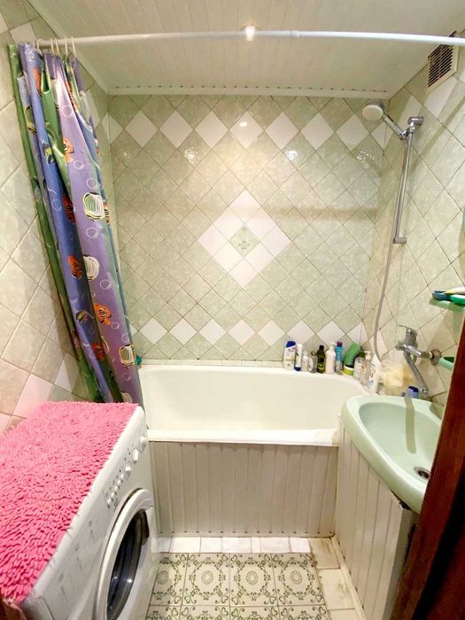 2х.просп.Бажана 9Д.Уютная квартира ,ухоженная.ДЕРЖПРОГРАМИ.