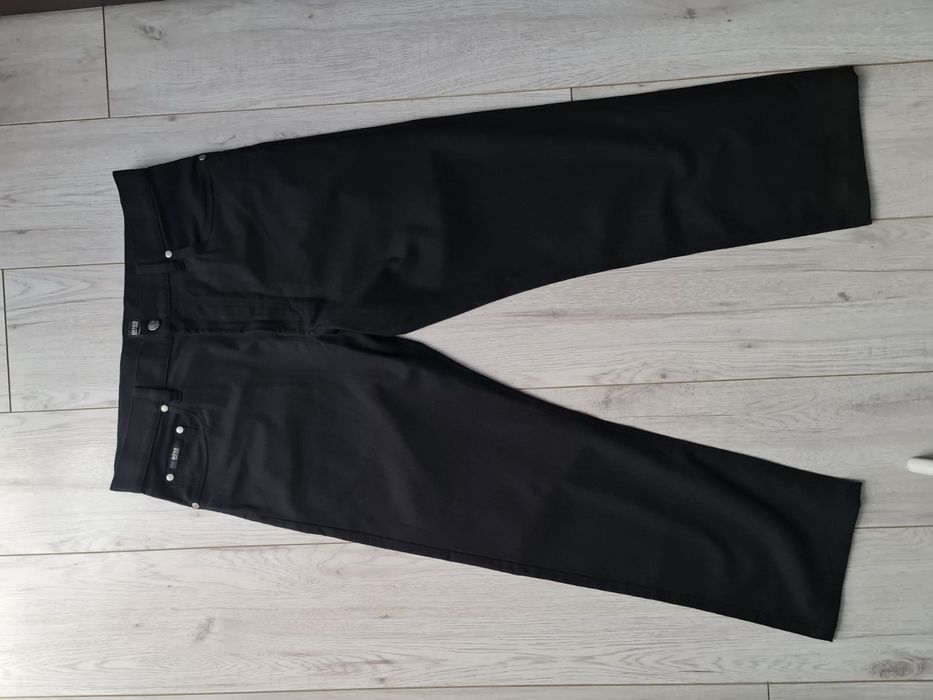 Spodnie jeans męskie