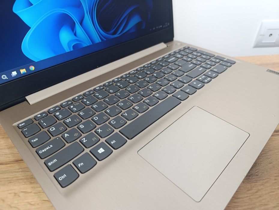 15'6 ноутбук Lenovo IdeaPad 3/i3-1005G1/SSD 256GB/12GB DDR4/АКБ 4год