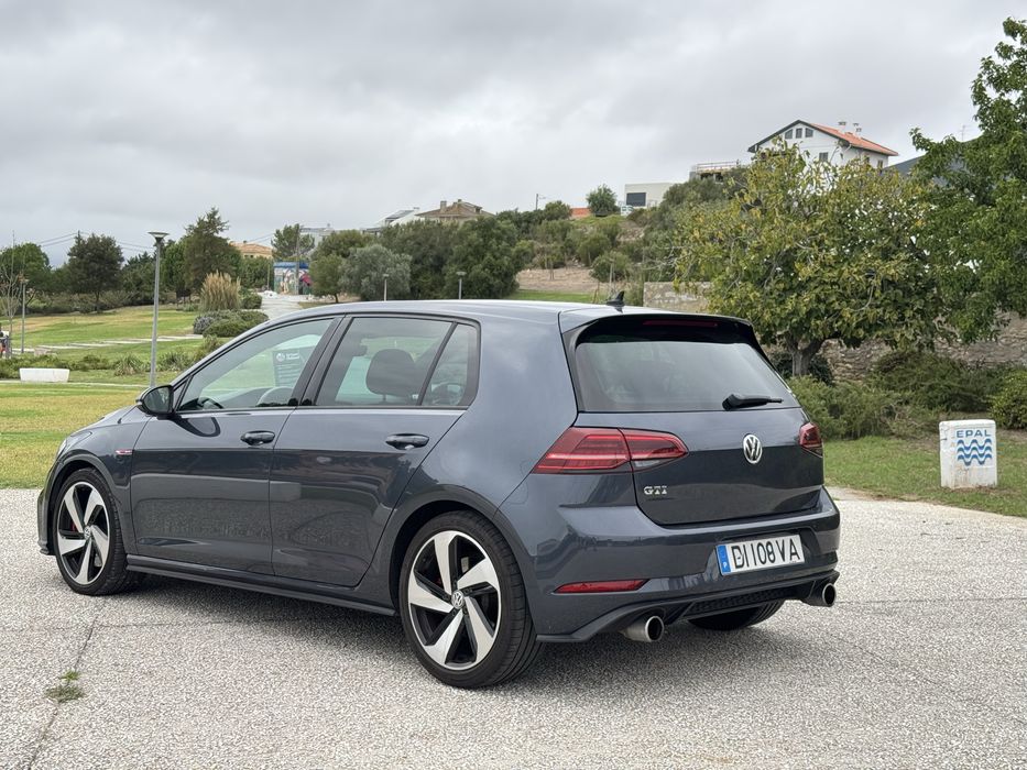 Volkswagen Golf GTI | 90MIL KM