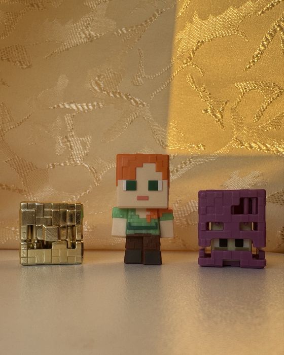 Фигурки из киндера майнкрафт