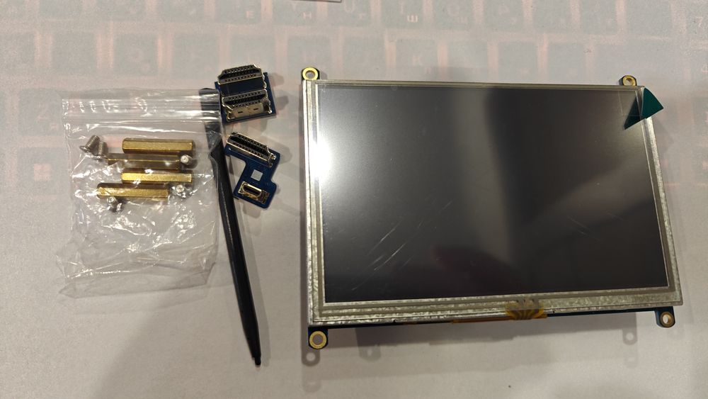 Дисплей для Raspberry Pi 1-4 5" 800х480 сенсор