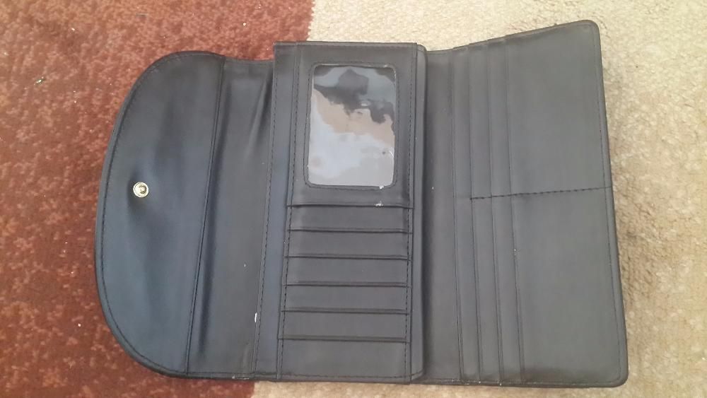 Кошелек лаковый Adore