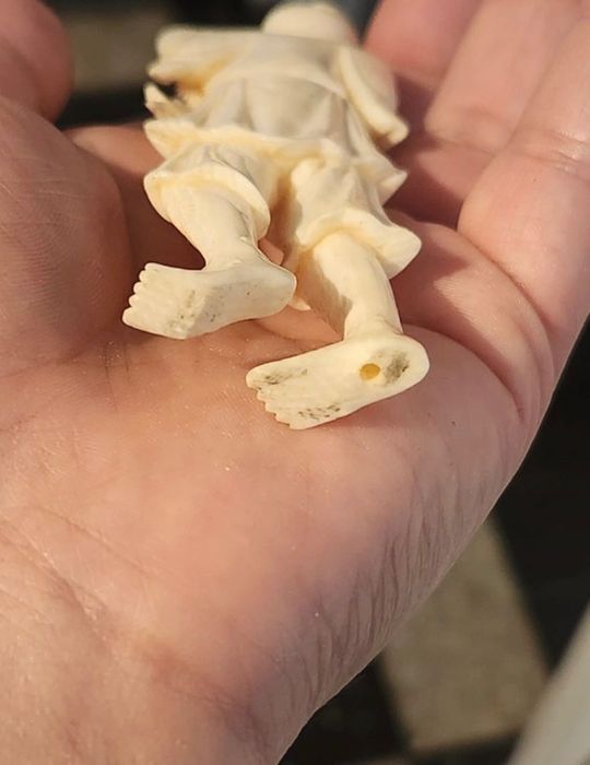 Imagem oriental de pescador camponês okimono trabalhada