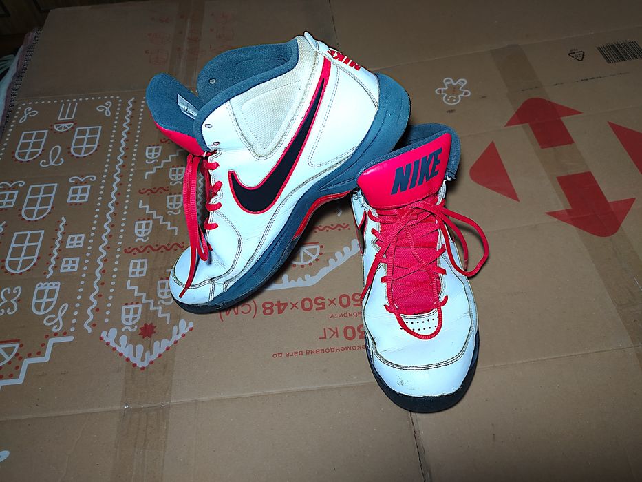 Оригинальные Nike Overplay VII (511372-113), размер 45 / 29 см