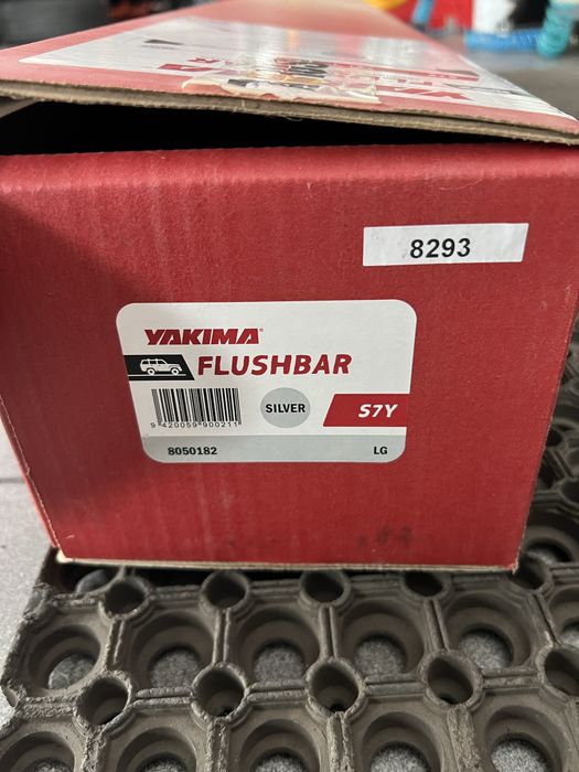 Belki dachowe Ford Smax MK2 YAKIMA Flushbar S7Y