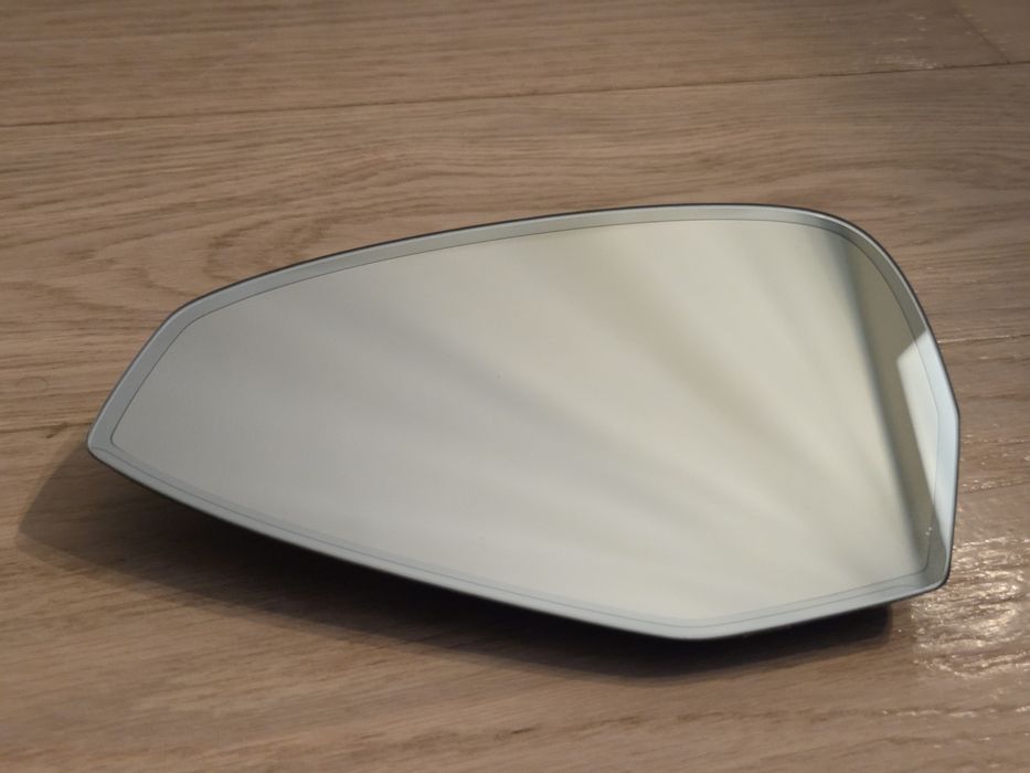 Wkłady lusterek Audi A4 B9