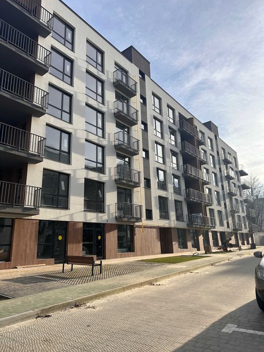 Продаж фасадного комерційного приміщення ЖК "Грінвуд-2", Брюховичі