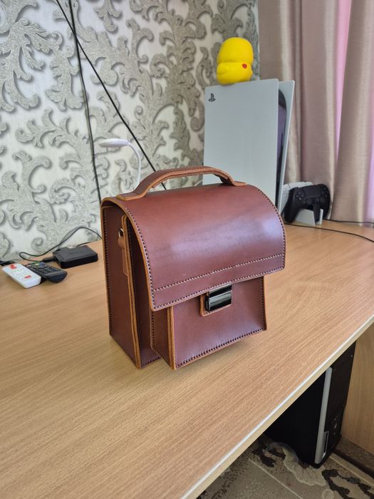 Сумка чоловіча кожана