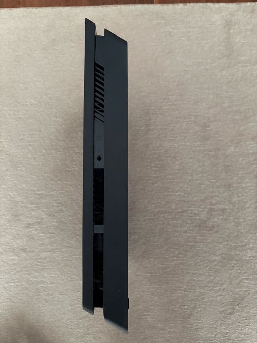 playstation 4 + comando