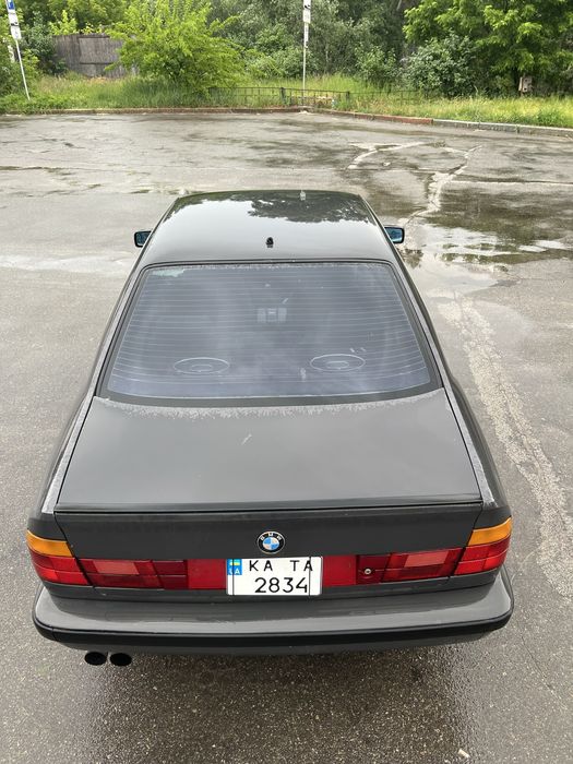BMW E34 M50B25 1992