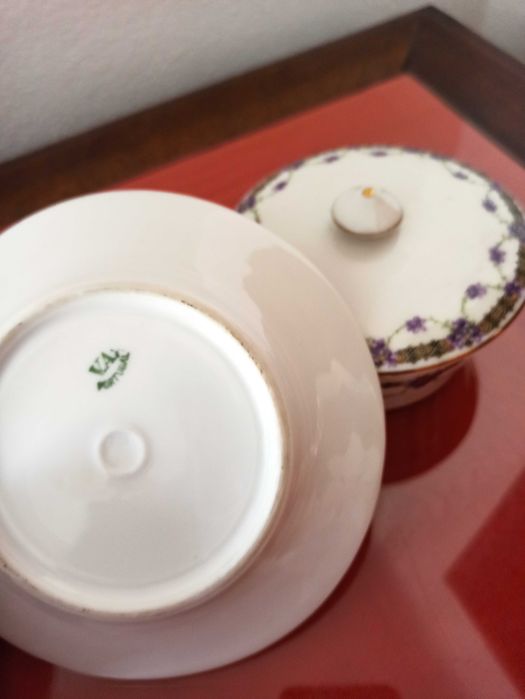 Vista Alegre-peças decorativas