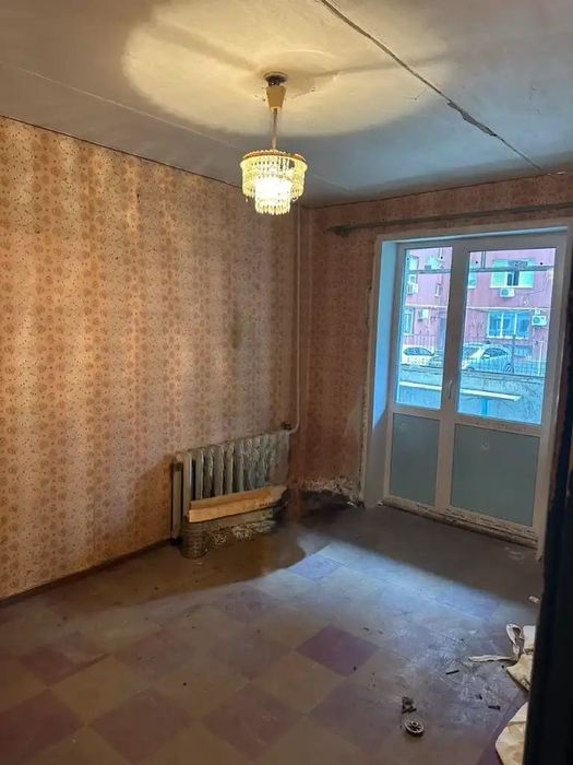 Продам 2-к квартиру Центр М.М.Шнеєрсона (Мініна) /пр-т Олександра Поля (низ)