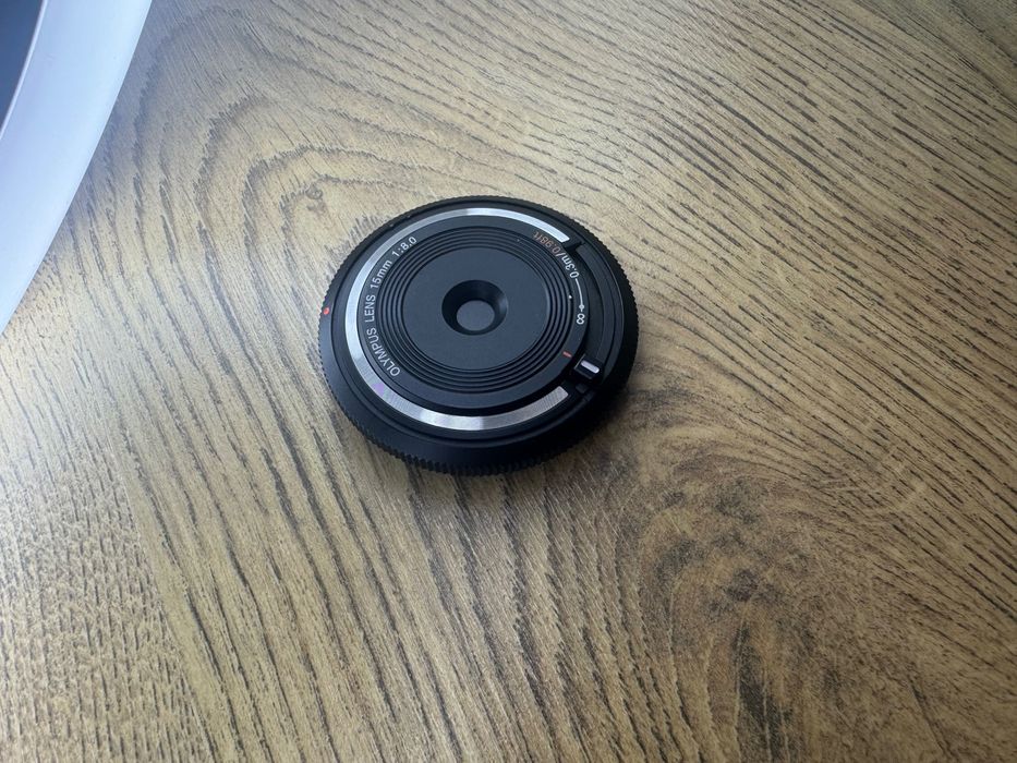 Obiektyw Olympus 15 mm f/8.0 OM System Szerokokątny BCL-1580