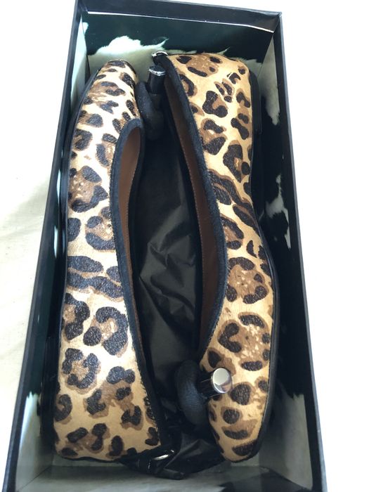 Buty baletki Donald J Pilner Rozm 10 US