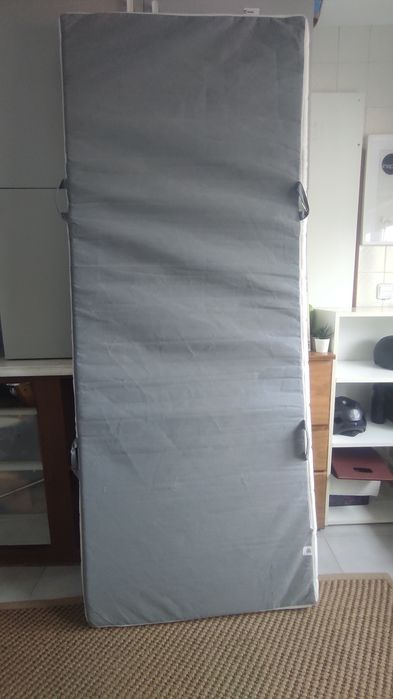 Dois colchões 80cm x 2m
