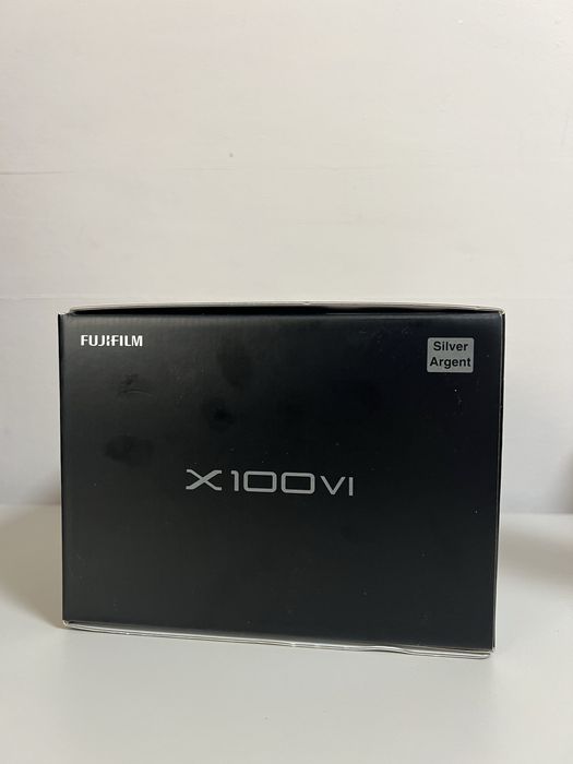 Fujifilm X100VI Silver