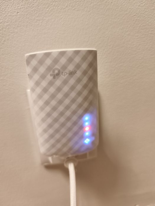 Extensor Wi-Fi TP-Link RE190 AC750