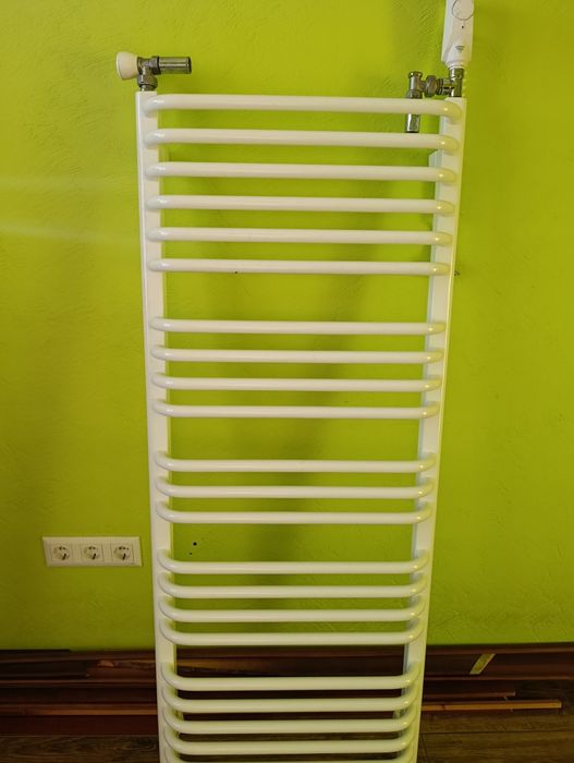 Сушилка для рушників (рушничок) Terma Alina 1360/560+heatpol GT 1,2N
