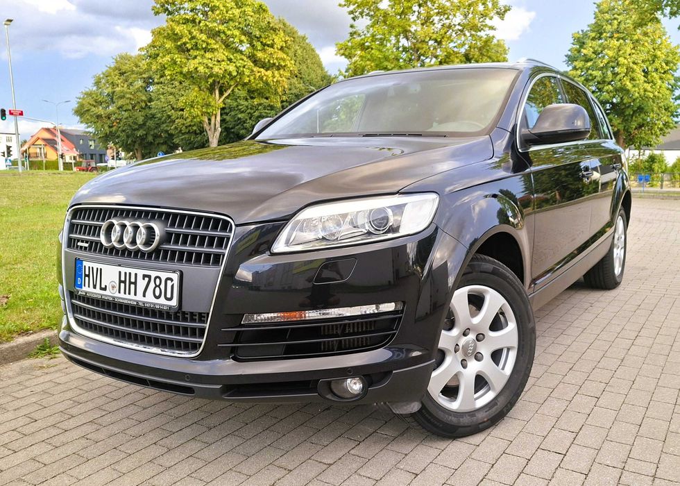 Śliczne AUDI Q7 3.0 TDI *Quattro *240 KM **AUTOMAT **Max. Opcja **PANORAMA **Pneumatyka **BOSE **Kamera **HAK 3.5 t.  !!!