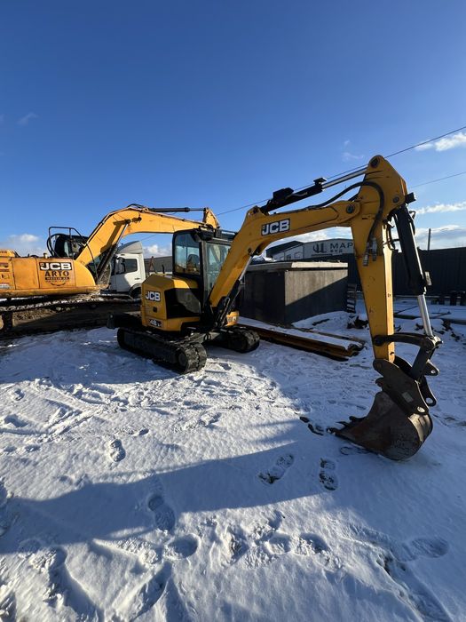 Продається JCB Z-48 Резинова гусениця.