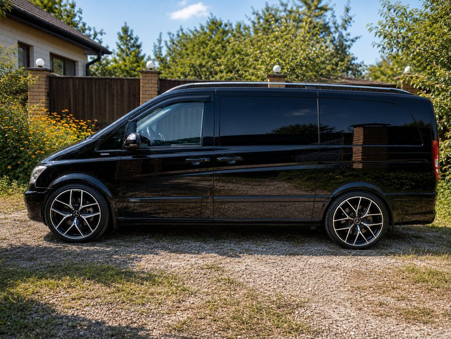 Mercedes-Benz Viano 2.2 CDI Trend • 2011 (рестайлінг) • Оригінальний пасажир • Автомат