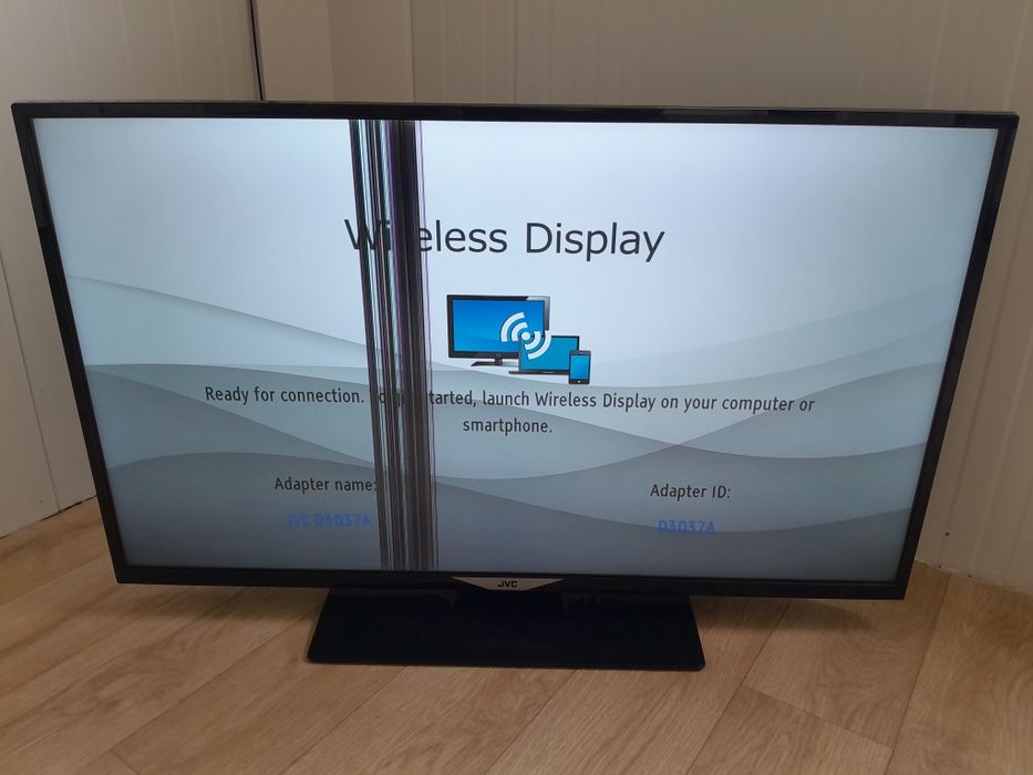 Televisão danificada  JVC