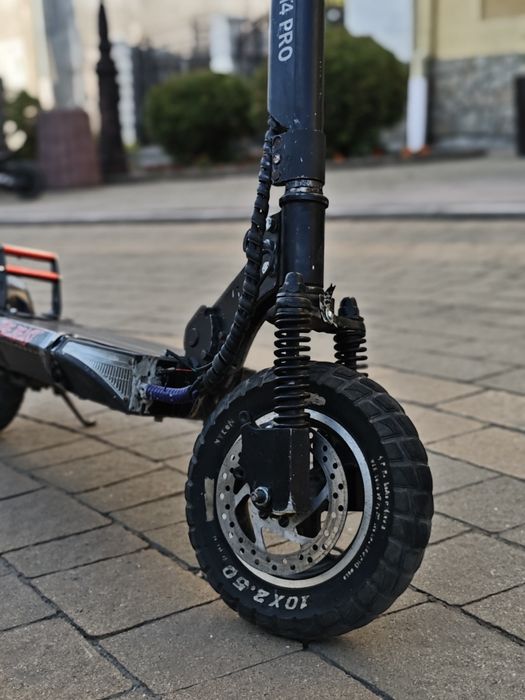 Електросамокат Kugoo m4 pro