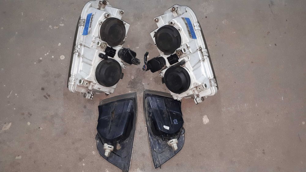 Volvo V40 S40 LIFT oryginał lampy przód BLACK RING i kierunki