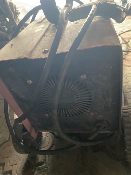 Продам зварювальний апарат