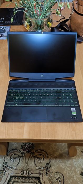 Laptop HP Pavilion Gaming 15 i5-10300/16GB/512gb/Win11 GTX1650Ti 4 gb