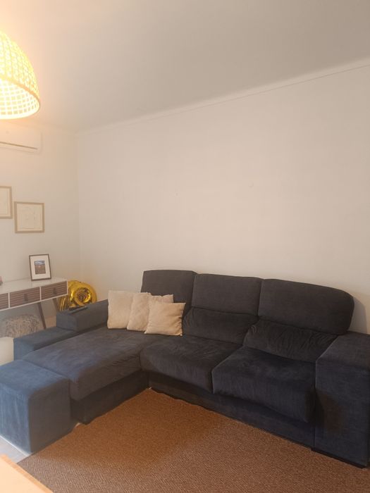 Sofá com chaise longue