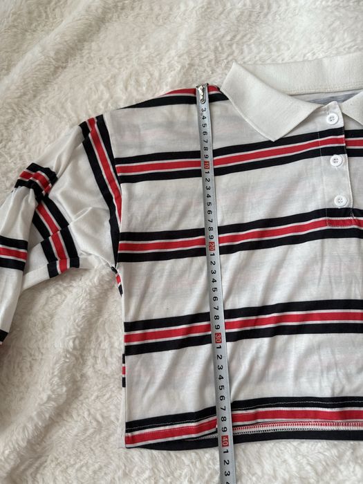 krótka bluzka polo z długim rękawem