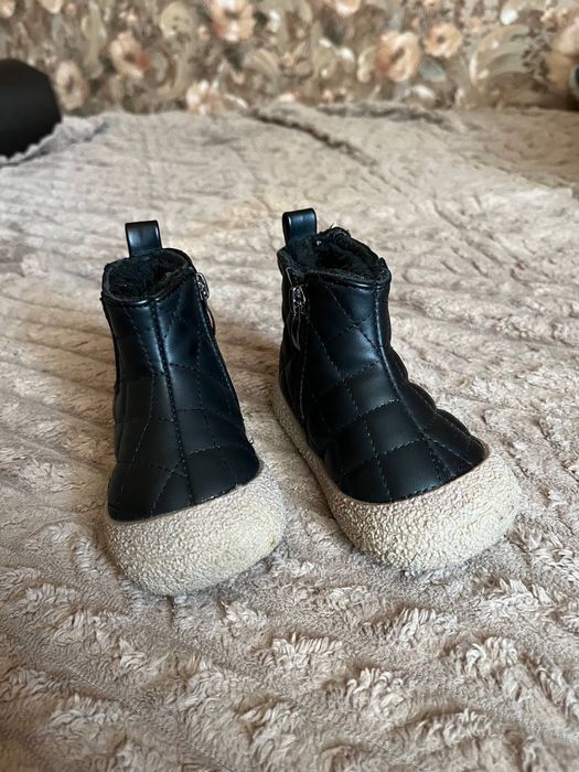 Дитяче зимове зручне та мʼяке взуття